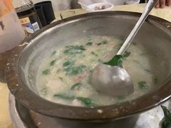 -标记美食新鲜猪杂(兴南大道店)