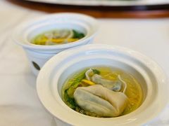 -唔哩赞·崇明私藏菜(建国西路店)