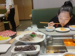 -海底捞火锅(公益西桥店)