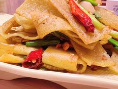 腊肉炒豆丝-靓靓蒸虾·头牌蒸虾(万松园玲珑店)