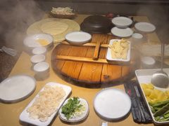 -万里闯关东铁锅炖菜馆(高新旗舰店)