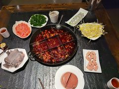 -仁虎老火锅(黄泥磅店)