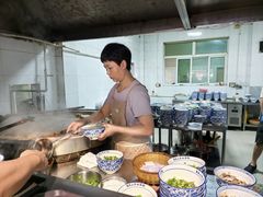 -清真马杰山牛肉汤馆