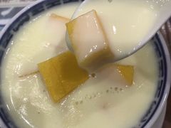 -周大娘牛乳(旧寨古村总店)