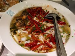 -姚姚酸菜鱼·金戈戈香港豉油鸡(喜荟城联名店)