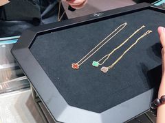 -梵克雅宝(国贸商城店)