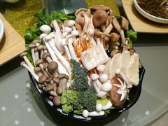 -享月汤皇·海鲜小火锅·聚会(曲江创意谷店)