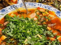 -李双猪·小龙虾·烧烤·羊肉煲(乐山店)