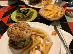 -彼德西餐厅(凯德广场新南店)