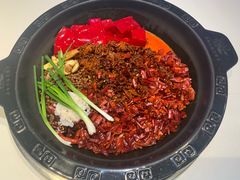 -卤校长老火锅(杨家坪直营店)