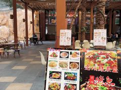 -三亚湾红树林度假酒店美食街
