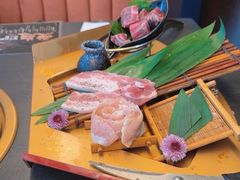-铭牛烧肉·和牛海鲜自助(高新月牙湖店)