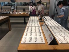 -JINS(上海宏伊国际广场店)