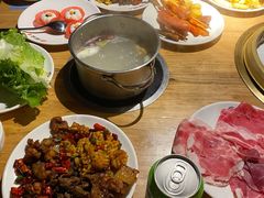 -韩京炭火烤肉自助料理(柯桥万达店)