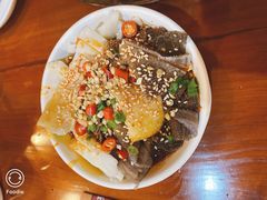 -炉小二铜锅牛蛙•川湘菜(三里屯店)