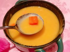 象拔蚌海鲜浓汤-西堤厚牛排(新世界店)