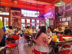 -蚝堡海鲜·威海菜·海肠捞饭·烧烤·亚洲吃蚝公司(幸福门店)