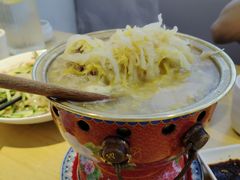 -关东小磨东北菜(上海长风大悦城店)