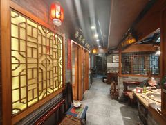 -万里闯关东铁锅炖菜馆(高新旗舰店)