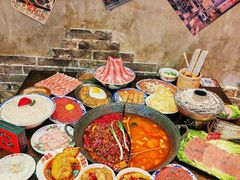 -萍姐火锅·公路夜市(武汉首店)