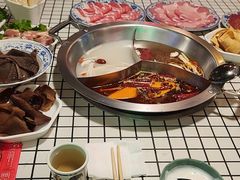 -山悦里 山野·鲜火锅(罗斯福广场店)