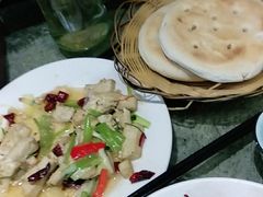 -东门老磨坊羊汤馆(兰山新东关店)