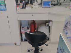 -爱视眼镜(贵州路店)