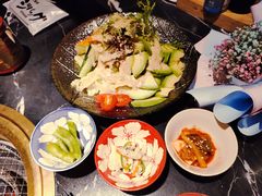 -山川小町·极番烧肉(新地假日广场店)