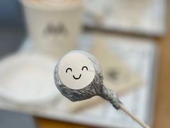 -M Stand(上海人民广场来福士店)