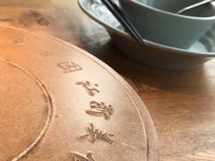 -蜜桃餐厅·伴山(湖滨商业街店)