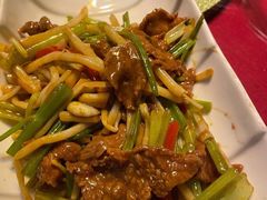 -东馆和天下特色餐饮(工农店)