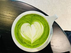 抹茶牛奶-明谦·Coffee&Cocktail Bar(美您公园店)