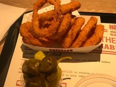 -The Habit Burger Grill 哈比特汉堡(复兴soho店)