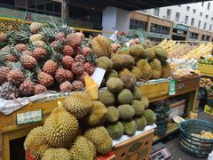 -三亚新鸿港水果一级批发市场