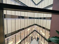 -上海虹桥中心爱琴海亚朵S酒店