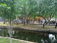 -春风习习