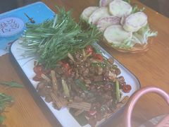 -民食香·腊排骨野生菌美食(木府店)