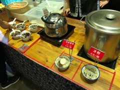-老凯俚酸汤鱼(鸿通城店)