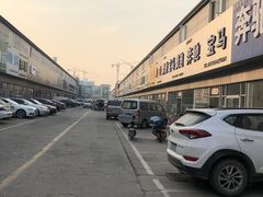 -24小时汽车搭电补胎(五方桥店)