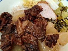 -明姨仔潮汕美食·碳炉猪脚·汕尾牛腩饭·起片鸡煲(起义路店)