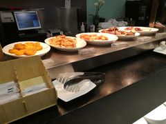 自助取餐区-成都鼓楼智选假日酒店-餐厅