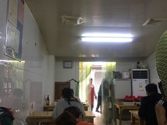 -何记酿皮店(西流湾店)
