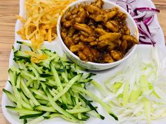 京酱肉丝-合合春饼·酱骨·东北菜(潘家园店)