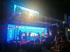 -绿地风尚天地广场