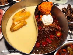 -澳美徕·港式花胶鸡火锅(高新万达店)