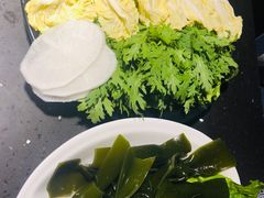 蔬菜拼盘-锅说大脸毛肚重庆老火锅(佐阾店)
