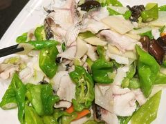 炒草鱼片-春江饭店(共青团路总店)