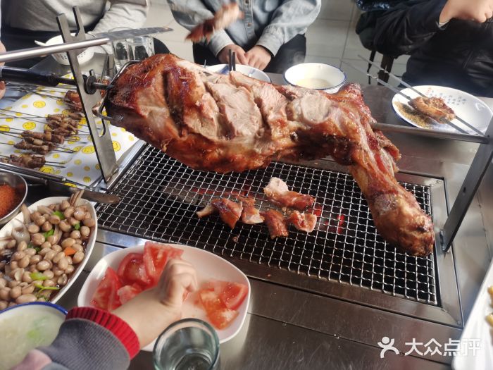 迎燕阁烤羊腿(二环南路店)图片
