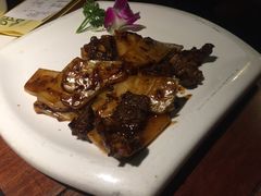 牛仔骨炒年糕-绿茶餐厅(华联万柳店)