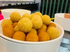 -鲸之味回转自助小火锅(钟鼎名悦店)